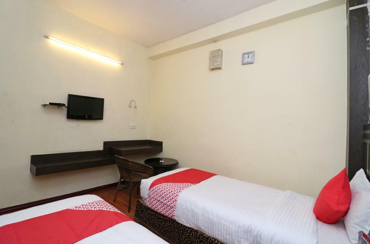 Oyo 22034 Hotel Kanisshk International Rourkela Zewnętrze zdjęcie